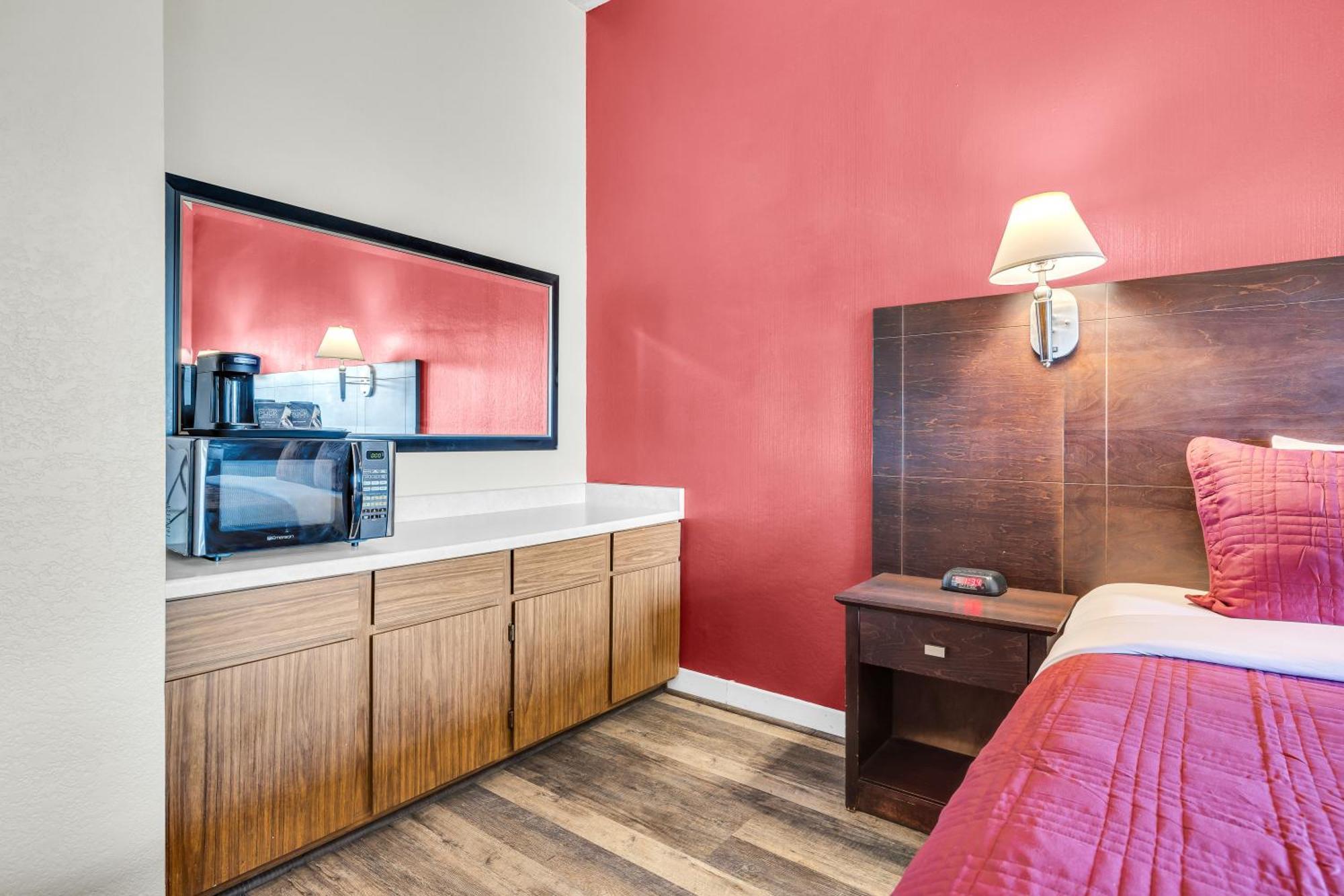 Bay Breeze Inn Seaside Εξωτερικό φωτογραφία