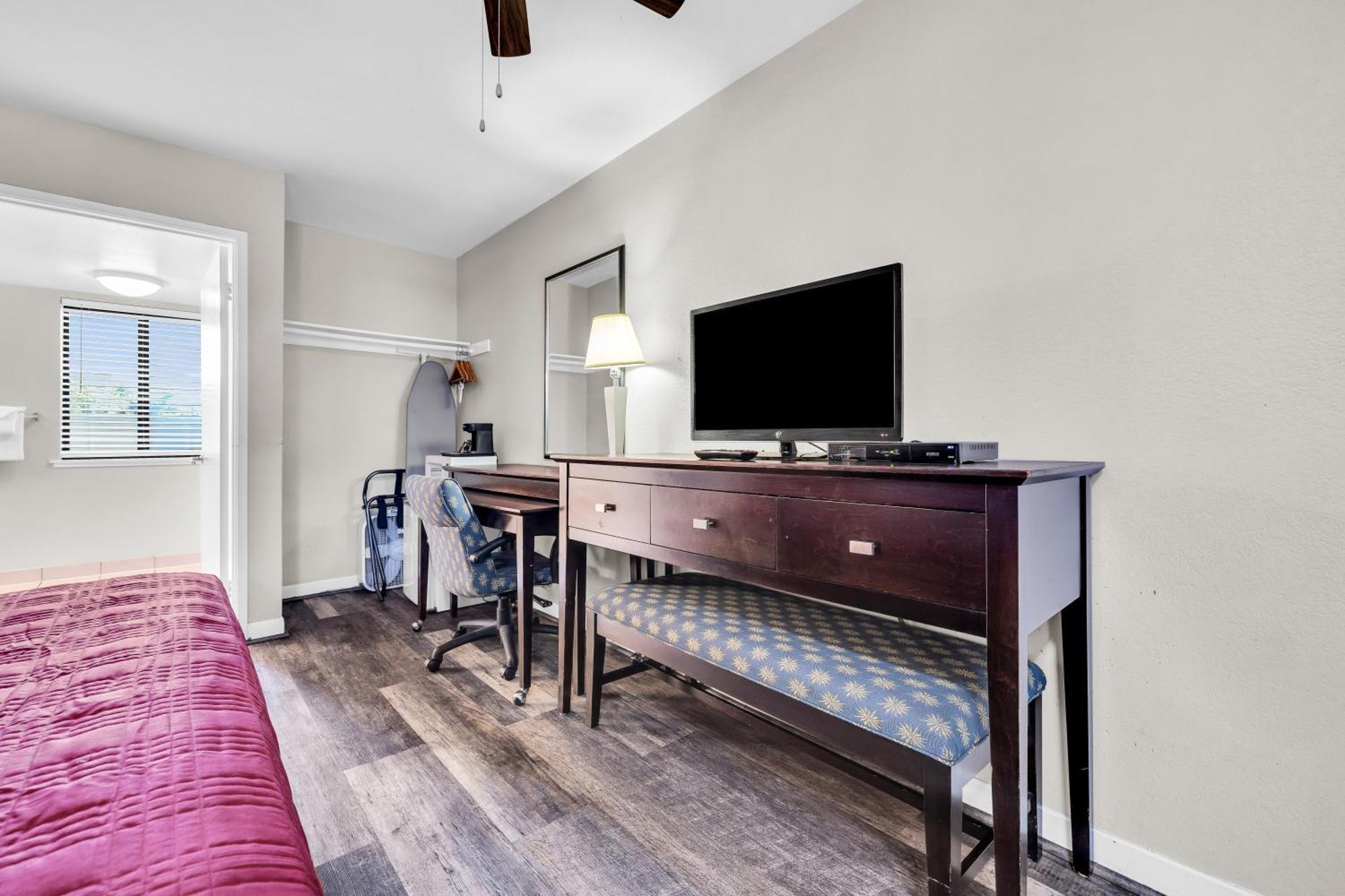 Bay Breeze Inn Seaside Εξωτερικό φωτογραφία